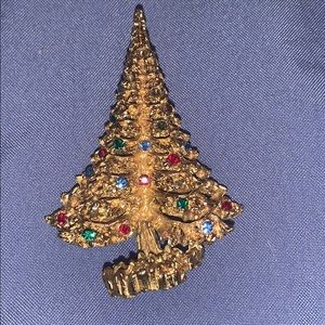 Eisenburg 1945-1950 18kt Gold hand painted EP Christmas tree pin. 1945-1950!